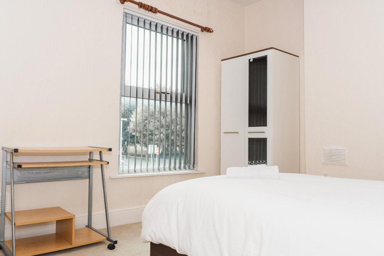 City Rooms In Stoke City Exterior photo
